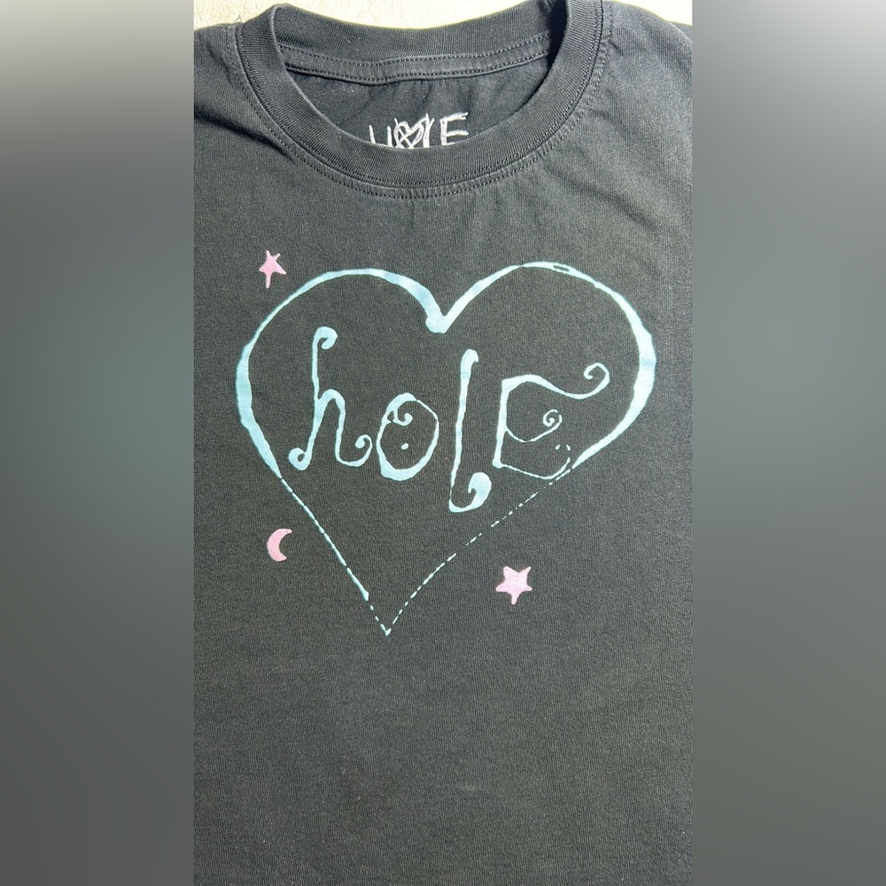 Hole Love Spell Heart Graphic T-Shirt Women’s M Black/Blue/Pink - Picture 2 of 7